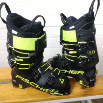 Lyžařské boty Fischer...