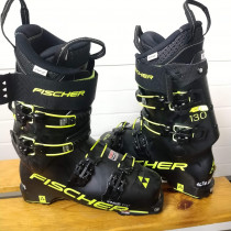 Lyžařské boty Fischer...
