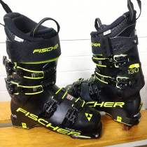 Lyžařské boty Fischer...